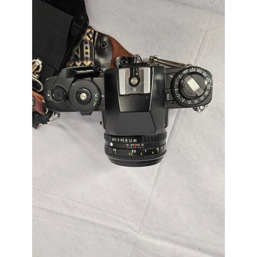 KS Sears Super II SR2000 35mm SLR Auto Film Camera Aztec Strap 50mm f/2.0 VTG